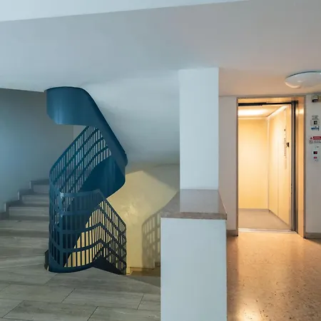 Апартаменти Srd - Center *